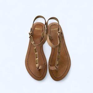 Bronx tan leather embellished sandals with gold studs size 10